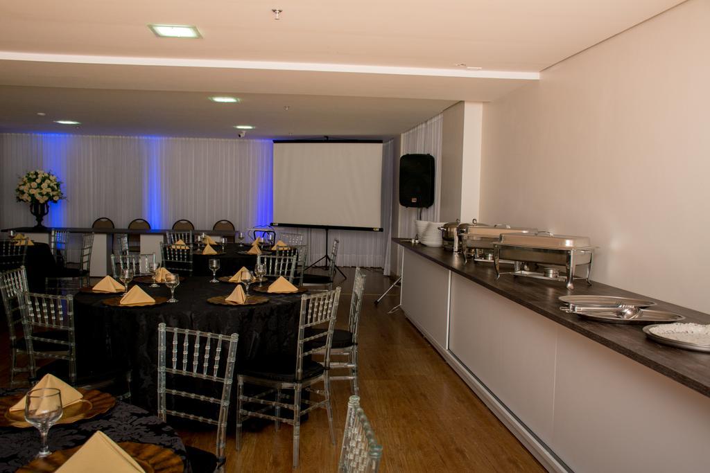 Select Hotel Palmas  Luaran gambar
