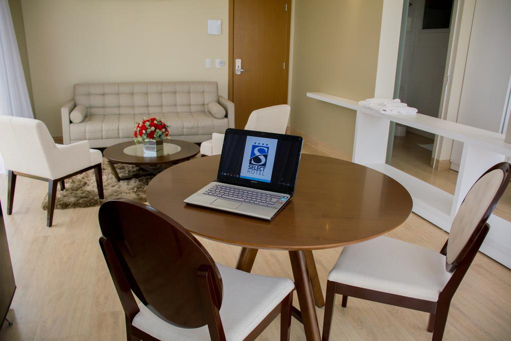 Select Hotel Palmas  Luaran gambar